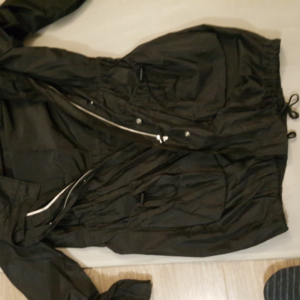 Jacket - Picture 4 of 4